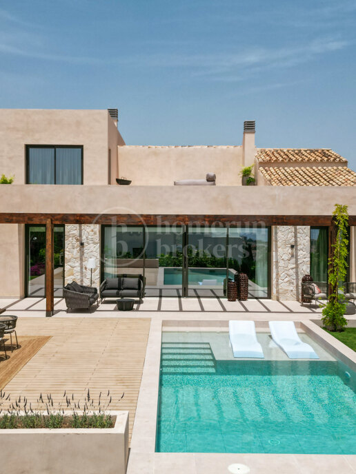 Villa Minoo - Villa with Sea Views in El Paraiso, Benahavis