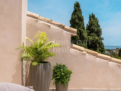 Villa Minoo - Villa with Sea Views in El Paraiso, Benahavis