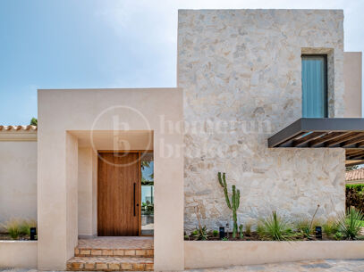Villa Minoo - Villa with Sea Views in El Paraiso, Benahavis