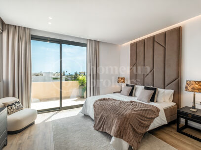 Villa Minoo - Villa with Sea Views in El Paraiso, Benahavis