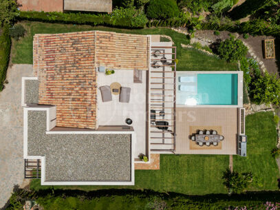 Villa Minoo - Villa with Sea Views in El Paraiso, Benahavis