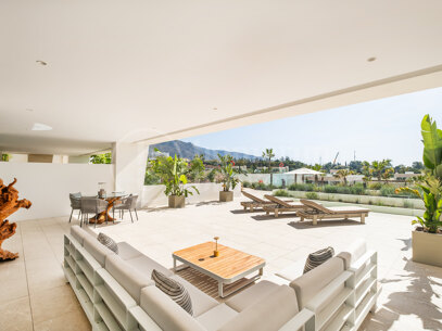 Casa Fendi - Duplex Ground Floor Apartment in Epic, Marbella Golden Mile