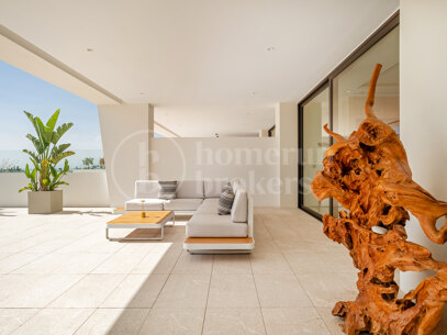 Casa Fendi - Duplex Ground Floor Apartment in Epic, Marbella Golden Mile