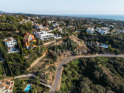 Plot El Rosario 1 - Investment Opportunity in Marbella East