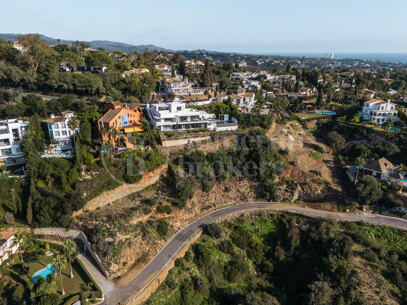 Plot El Rosario 1 - Investment Opportunity in Marbella East