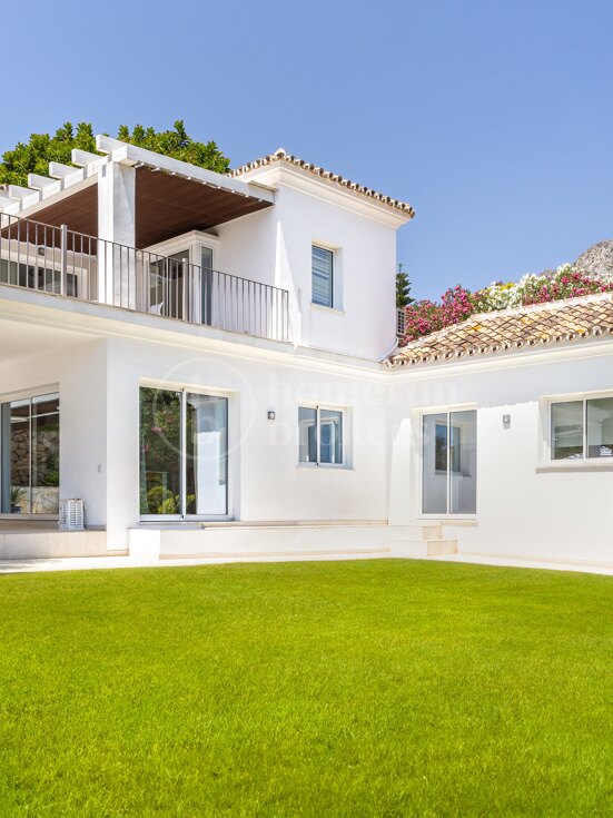 Renovated Villa situated in Cascada de Camoján