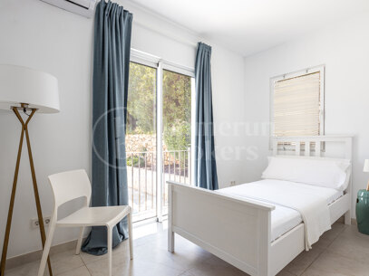 Renovated Villa situated in Cascada de Camoján