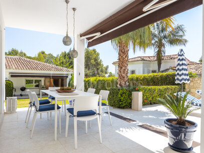 Renovated Villa situated in Cascada de Camoján