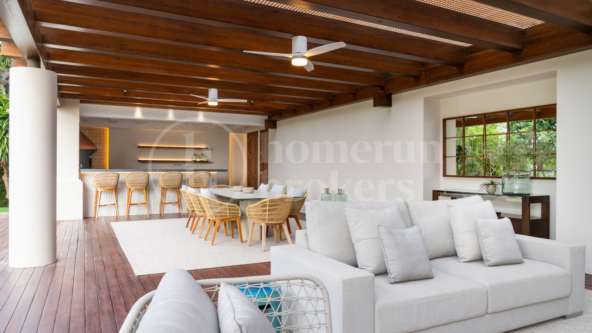 Villa Cascada de Camojan - Remarkable Estate in Gated Community