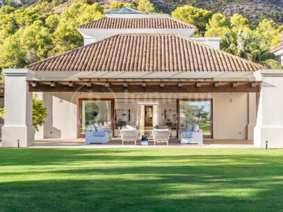 Villa Cascada de Camoján - Enastående fastighet i ett gated bostadsområde