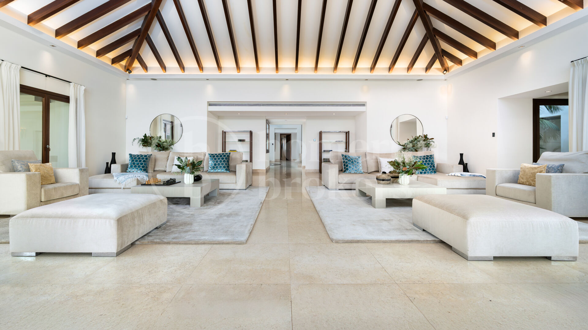 Villa Cascada de Camojan - Remarkable Estate in Gated Community