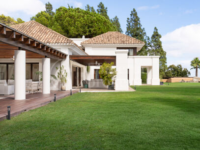 Villa Cascada de Camojan - Remarkable Estate in Gated Community