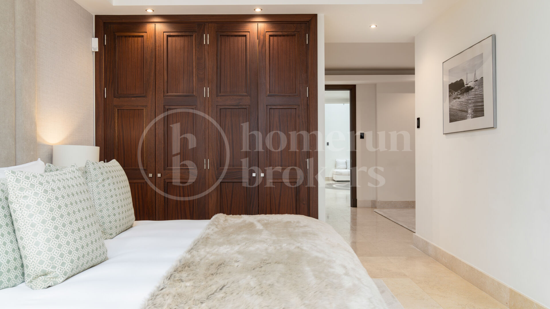 Villa Cascada de Camojan - Remarkable Estate in Gated Community