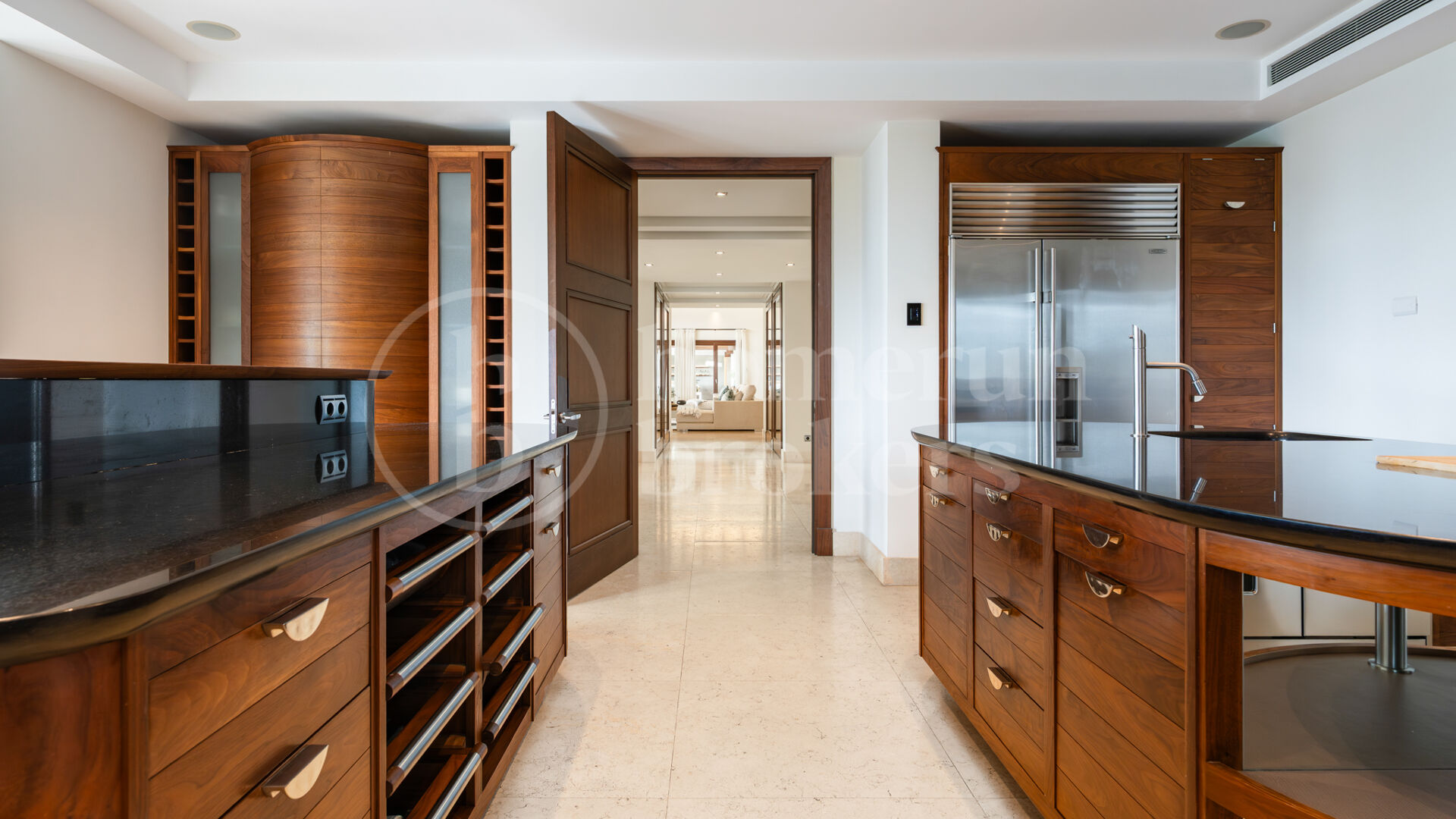 Villa Cascada de Camojan - Remarkable Estate in Gated Community