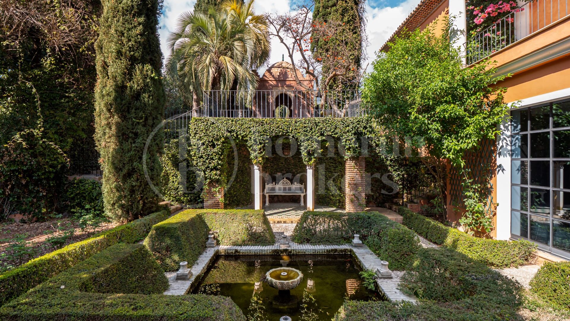 Villa El Cortijo - Historic Mansion on the Golden Mile