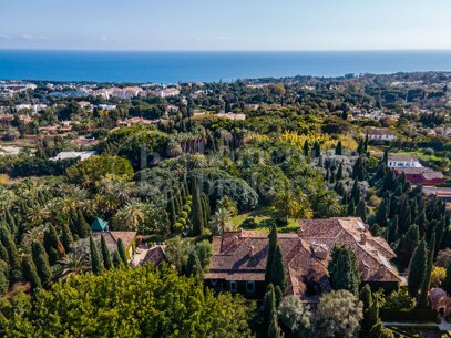 Villa El Cortijo - Historic Mansion on the Golden Mile
