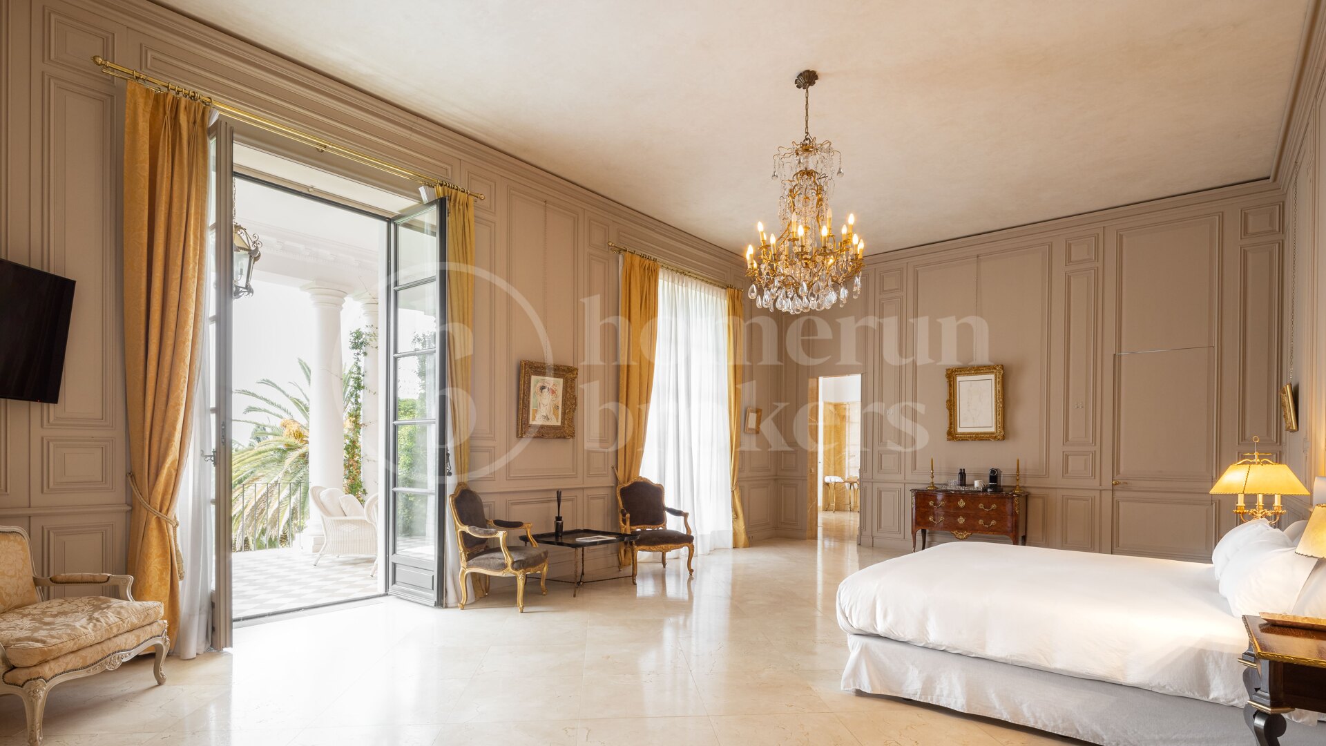 Villa El Cortijo - Historic Mansion on the Golden Mile