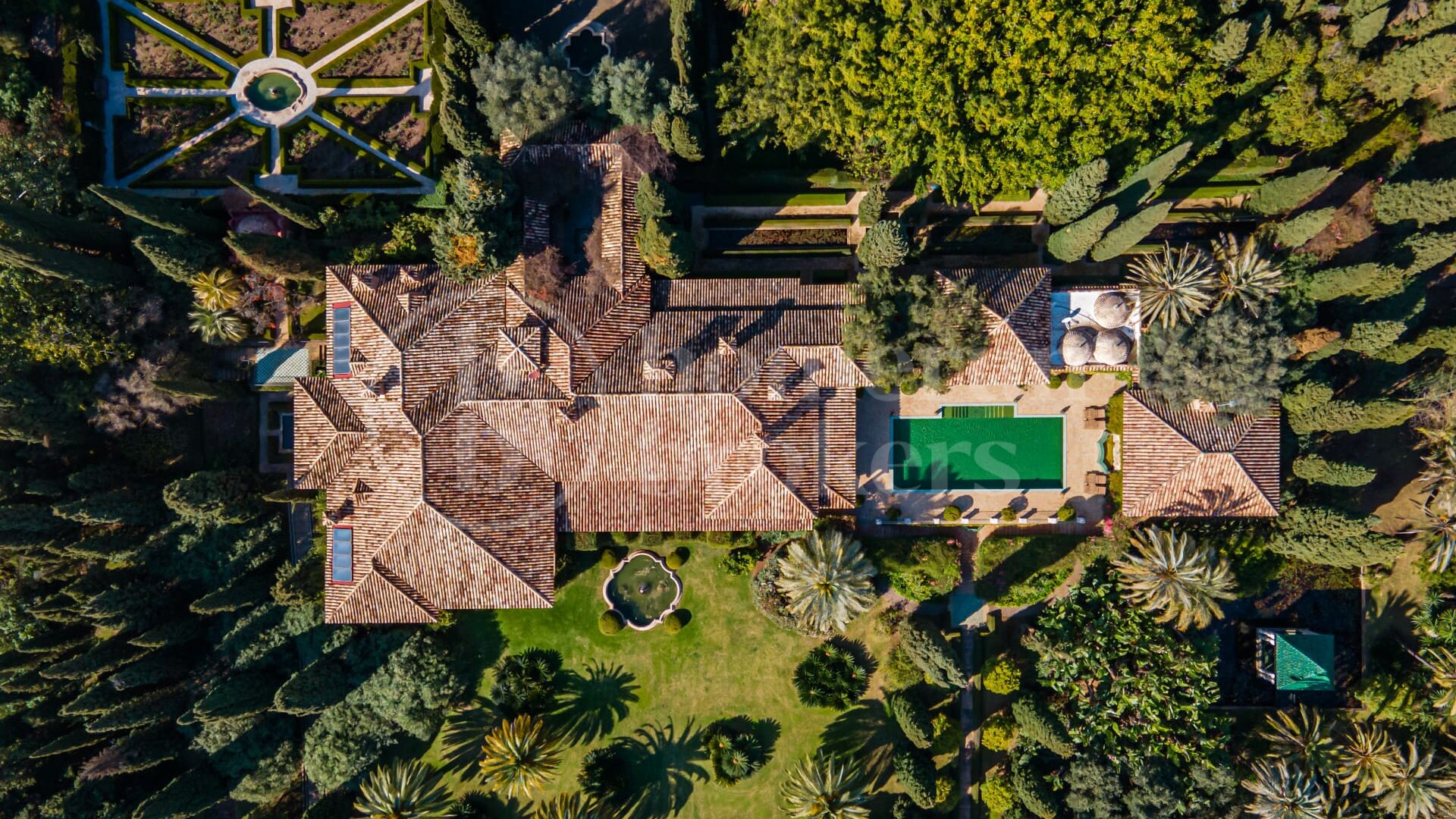 Villa El Cortijo - Historic Mansion on the Golden Mile