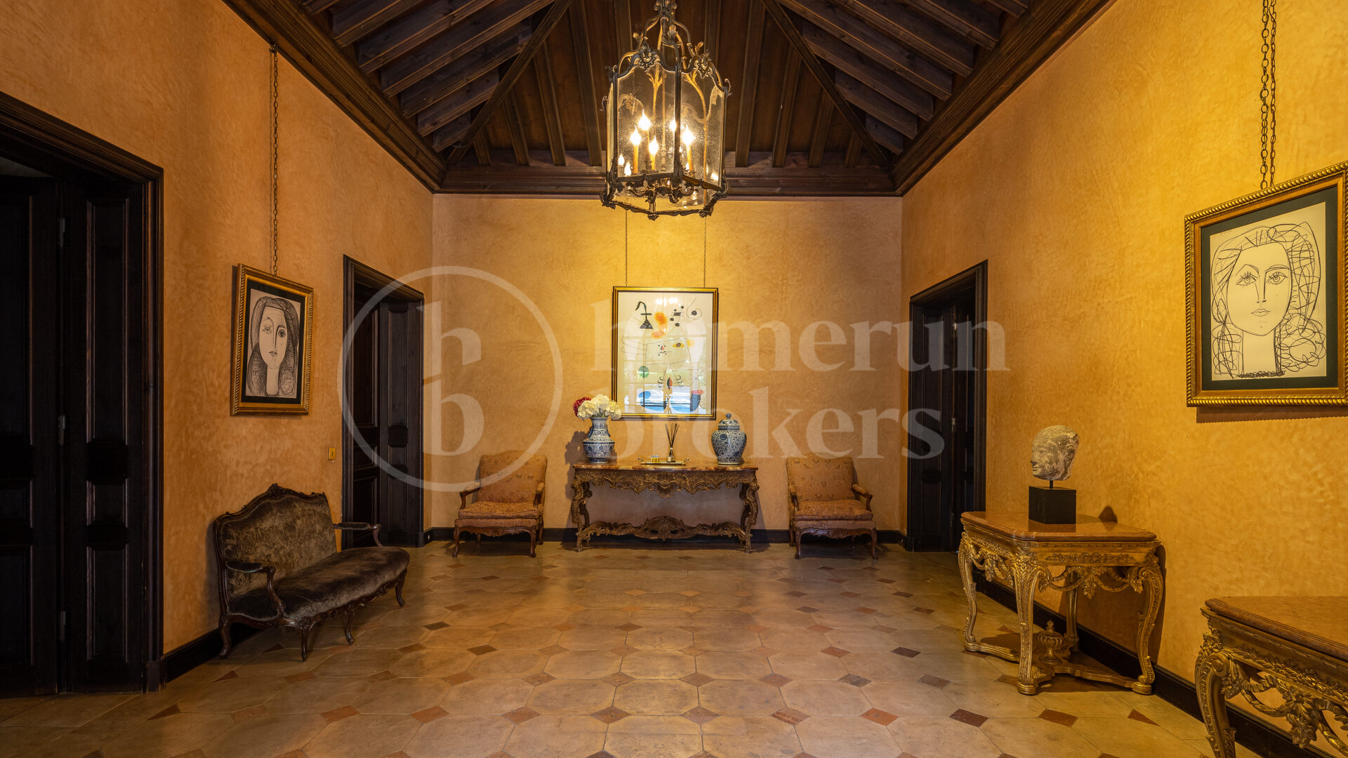 Villa El Cortijo - Historic Mansion on the Golden Mile
