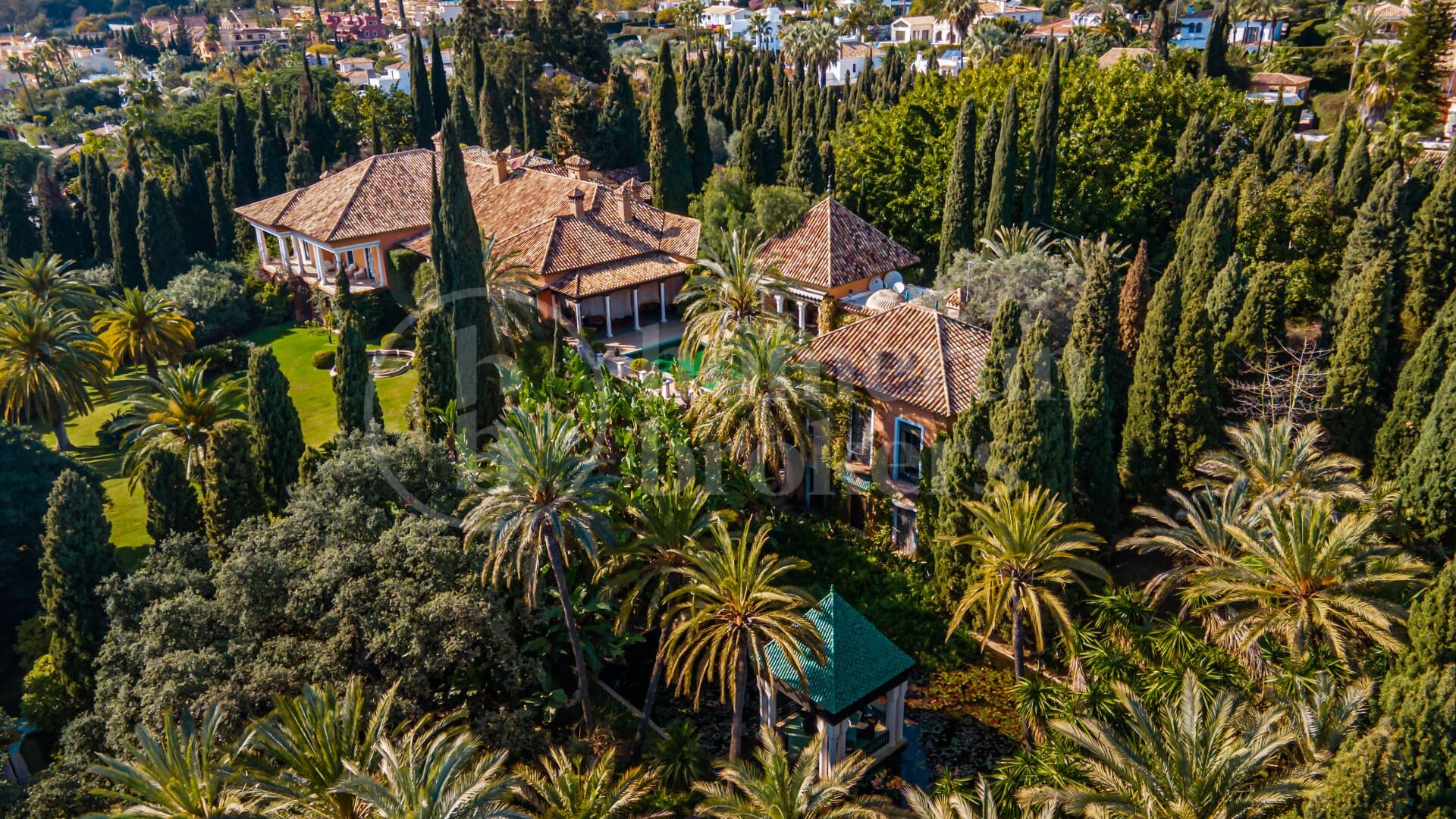Villa El Cortijo - Historic Mansion on the Golden Mile