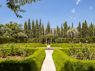 Villa El Cortijo - Historic Mansion on the Golden Mile