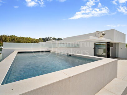 Vila 12 - Luxury Semi detached villa in Marbella Golden Mile
