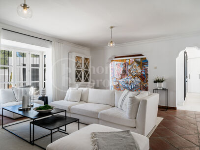 Madroñal 1- Andalusian Villa with Stunning Sea and Mountain Views