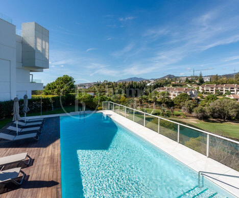 Apartment Le Caprice - A Modern Oasis of Luxury in Benahavís