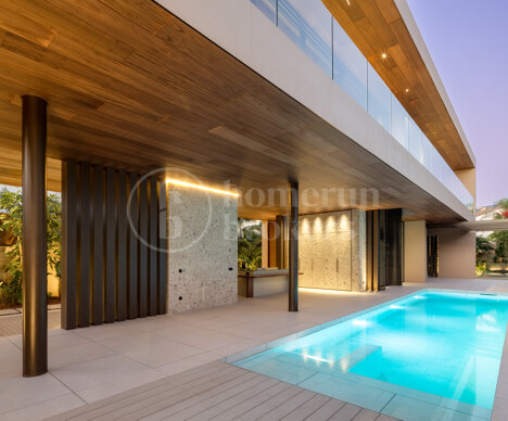 Casa Max - Sustainable Modern Masterpiece with Sea Views in Casa Blanca Marbella