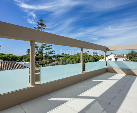 Casa Max - Sustainable Modern Masterpiece with Sea Views in Casa Blanca Marbella