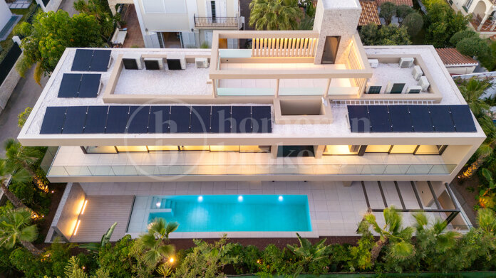 Casa Max - Sustainable Modern Masterpiece with Sea Views in Casa Blanca Marbella