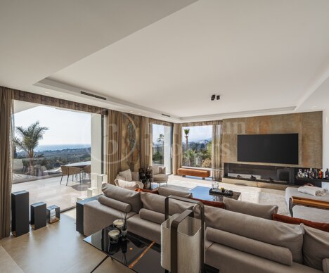 Villa La Vista – A Scandinavian Inspired Retreat in El Rosario, Marbella East