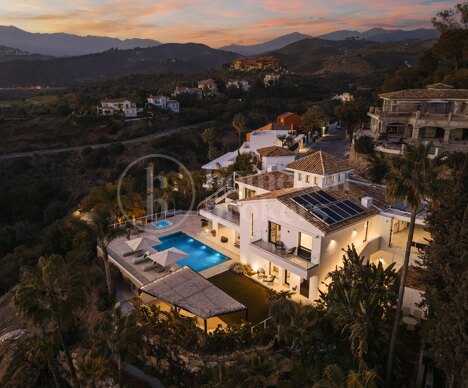 Villa La Vista – A Scandinavian Inspired Retreat in El Rosario, Marbella East