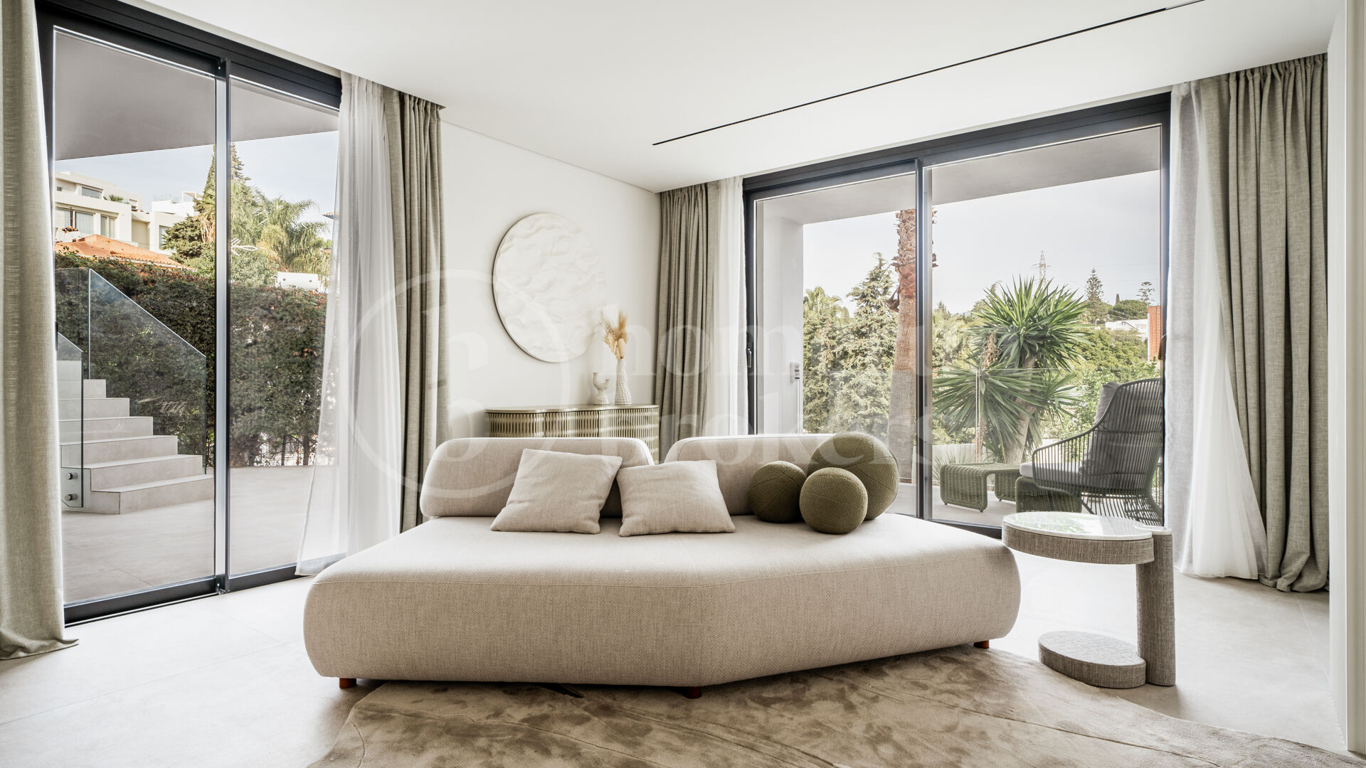 Villa Midori - Modern Villa with heated pool in Nueva Andalucia, Marbella