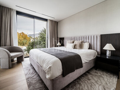 Villa Midori - Modern Villa with heated pool in Nueva Andalucia, Marbella