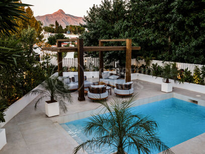 Villa Midori - Modern Villa with heated pool in Nueva Andalucia, Marbella