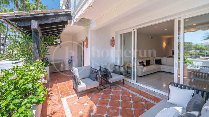 Apartment Acacias - Renovated apartment in Puente Romano, Marbella