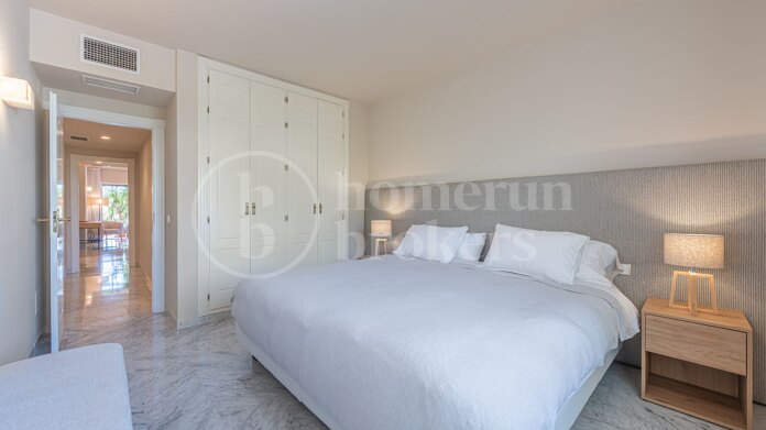 Apartment Acacias - Renovated apartment in Puente Romano, Marbella