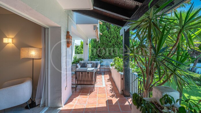 Apartment Acacias - Renovated apartment in Puente Romano, Marbella