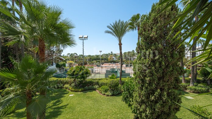 Apartment Acacias - Renovated apartment in Puente Romano, Marbella