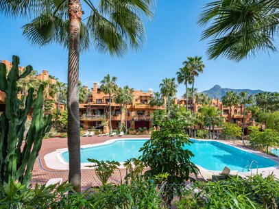 Alzambra Hill Club - Lyxig 3-sovrums duplex takvåning i Marbella