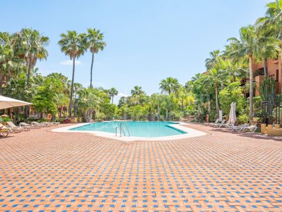 Alzambra Hill Club - Lyxig 3-sovrums duplex takvåning i Marbella