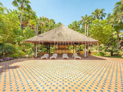 Alzambra Hill Club - Luxurious 3-Bedroom Duplex Penthouse, Marbella