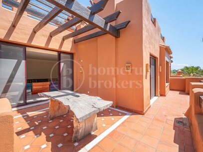 Alzambra Hill Club - Lyxig 3-sovrums duplex takvåning i Marbella