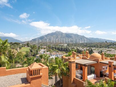 Alzambra Hill Club - Luxurious 3-Bedroom Duplex Penthouse, Marbella