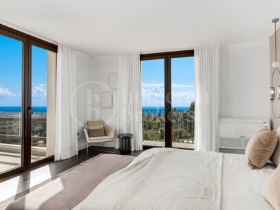 Villa Vista - Andalusian gem with Panoramic Sea & Mountain Views