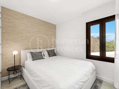 Villa Vista - Andalusian gem with Panoramic Sea & Mountain Views