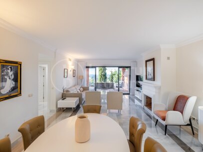 Apartment Halcones 3 - Elegant Residence with Beautiful Mediterranean Views