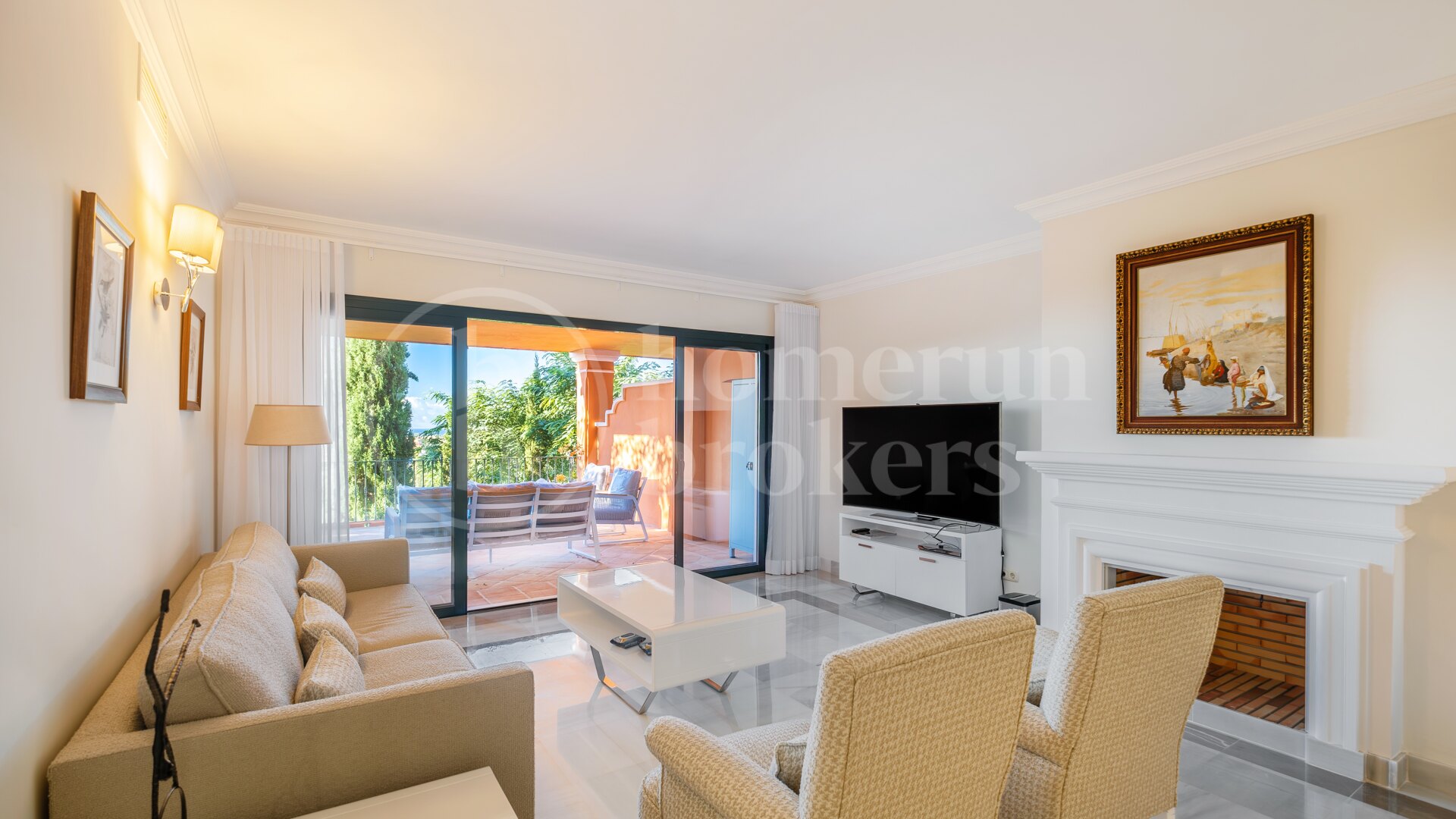 Apartment Halcones 3 - Elegant Residence with Beautiful Mediterranean Views