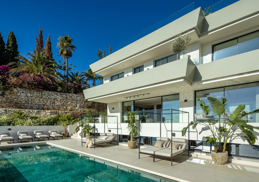 Villa Ember